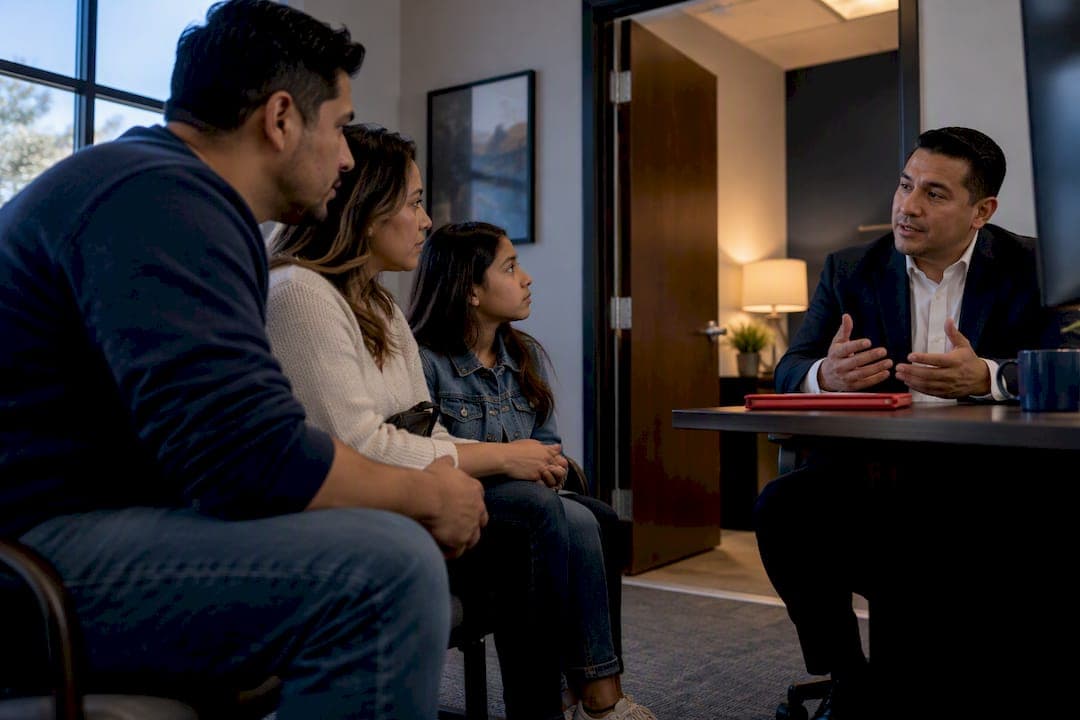 Cómo conseguir fianzas para latinos en California y liberar a un detenido hoy